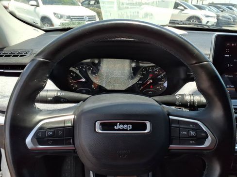 Used 2022 Jeep Compass Latitude w/ Convenience Group FWD image 22