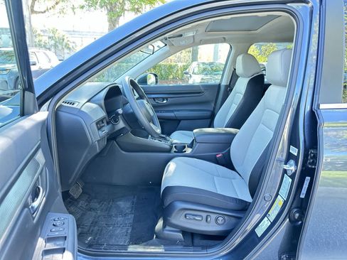 Used 2026 Honda CR-V EX image 2