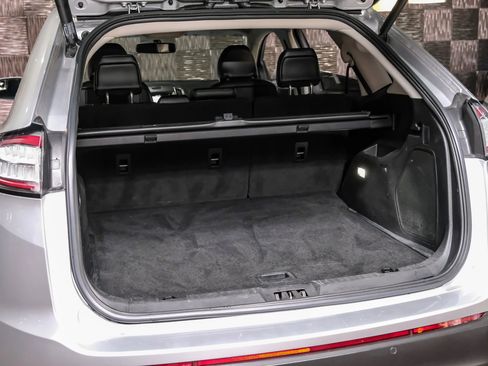 Used 2018 Ford Edge Titanium w/ Technology Package image 61