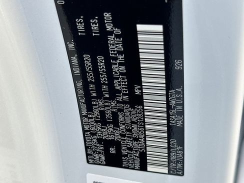 New 2026 Toyota Grand Highlander Limited image 35