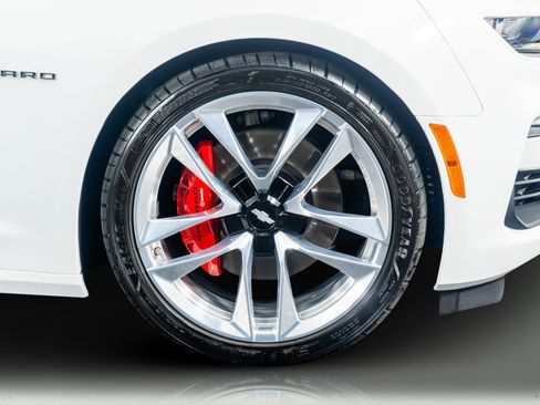 Used 2024 Chevrolet Camaro SS image 7