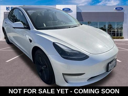 Used 2022 Tesla Model 3 Long Range AWD/4WD image 1
