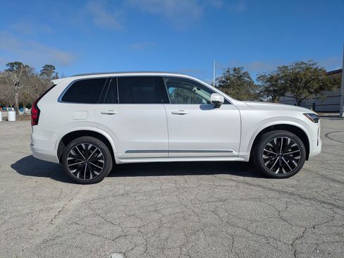 New 2026 Volvo XC90 B6 Ultra w/ Protection Package AWD/4WD image 7