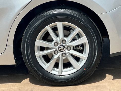 Certified 2025 Toyota Camry LE AWD/4WD image 32