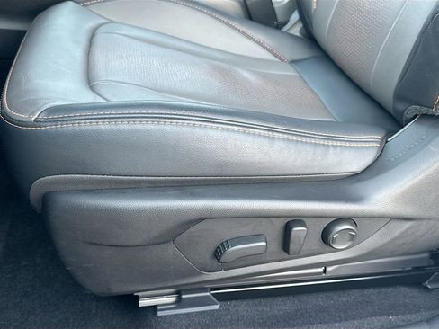 Used 2025 Subaru Crosstrek 2.5i Limited w/ Crosstrek Mirror Package image 26