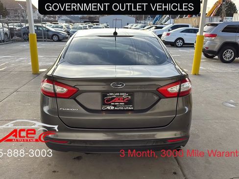 Used 2016 Ford Fusion S image 7