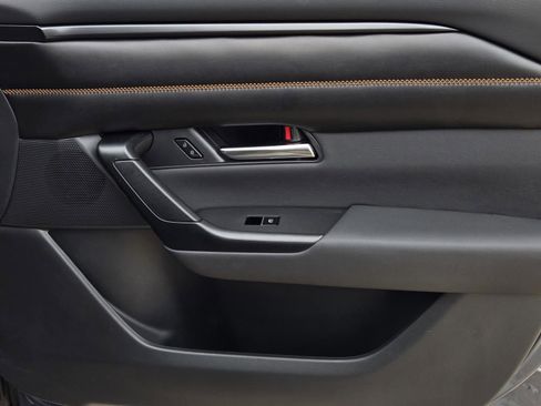 Used 2025 MAZDA CX-50 2.5 Hybrid w/ Premium Plus Pkg image 8