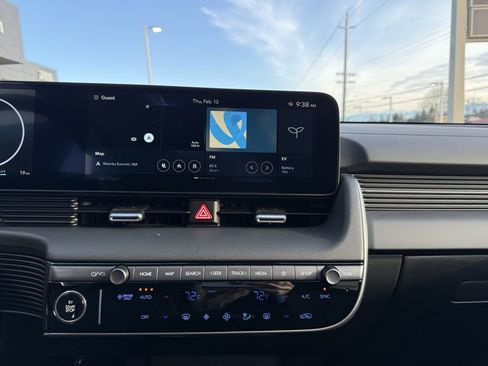 Certified 2025 Hyundai Ioniq 5 SEL image 24