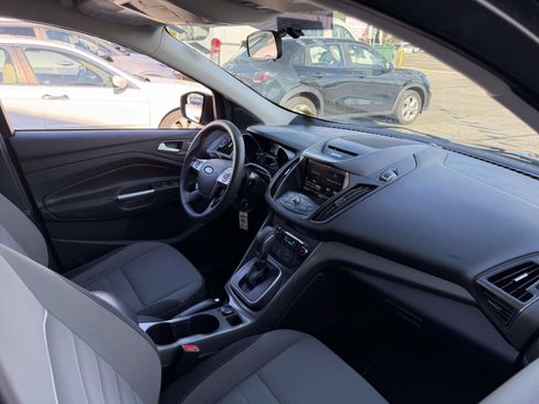 Used 2014 Ford Escape SE w/ Equipment Group 201A AWD/4WD image 12