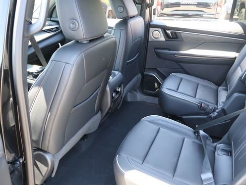 Used 2018 Buick Enclave Premium w/ Experience Buick Package AWD/4WD image 13