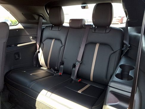 Certified 2026 MAZDA CX-90 3.3 Turbo S w/ Premium Package image 13