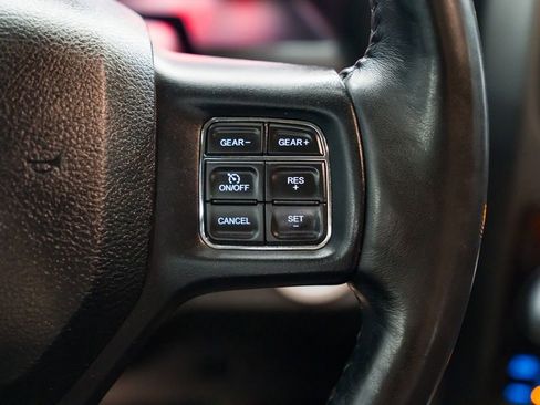 Used 2018 RAM 1500 Sport image 16