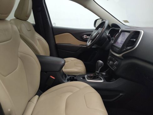 Used 2015 Jeep Cherokee Limited AWD/4WD image 21
