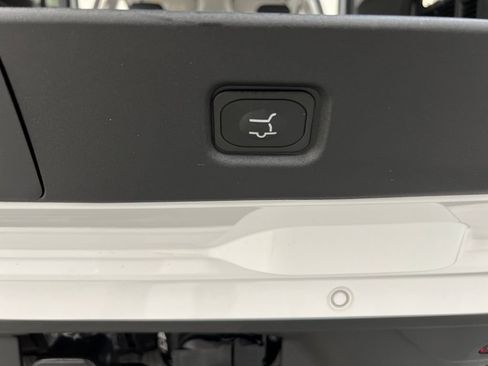 Used 2025 Ford Expedition Active RWD image 55