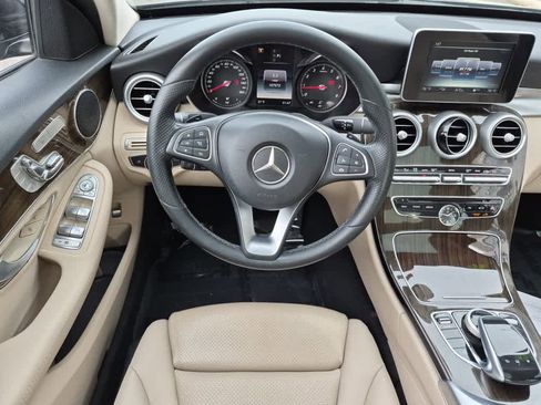 Used 2016 Mercedes-Benz C 300 C 300 image 8