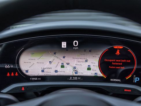 Certified 2023 Porsche Taycan image 19