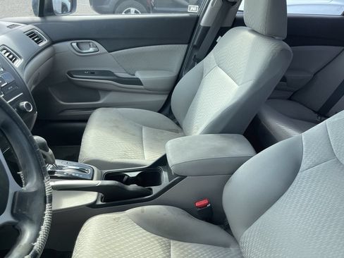 Used 2015 Honda Civic LX image 9