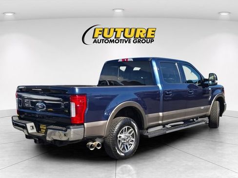 Certified 2018 Ford F250 Lariat w/ Lariat Ultimate Package RWD image 4