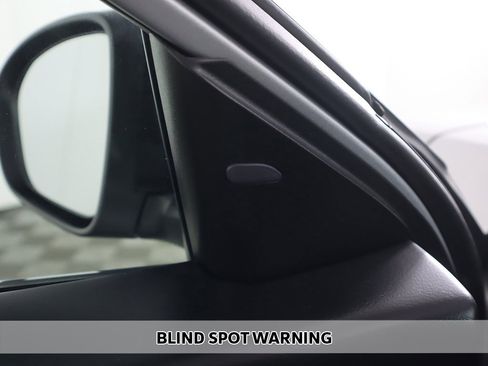 Used 2024 Nissan Altima 2.5 SR image 3