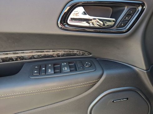 Used 2025 Dodge Durango R/T AWD/4WD image 17
