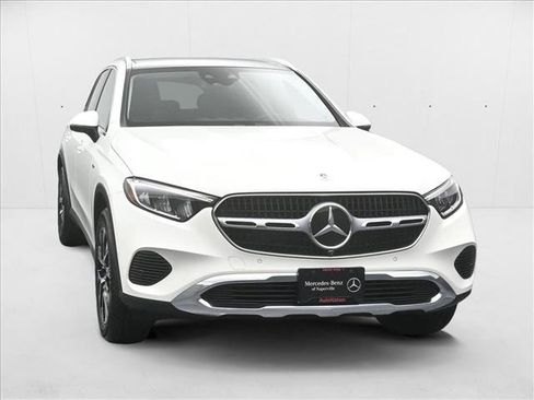 Certified 2025 Mercedes-Benz GLC 350e GLC 350e image 3