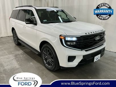 New 2026 Ford Expedition Platinum