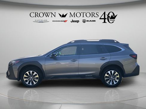 Used 2024 Subaru Outback Limited AWD/4WD image 8