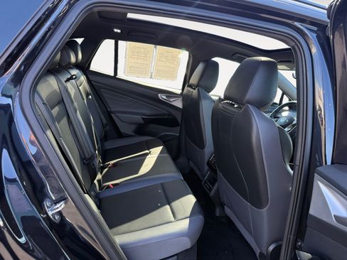 Certified 2023 Volkswagen ID.4 Pro S RWD image 18