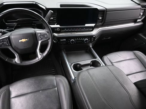 Certified 2025 Chevrolet Silverado 2500 LTZ w/ LTZ Convenience Package image 14