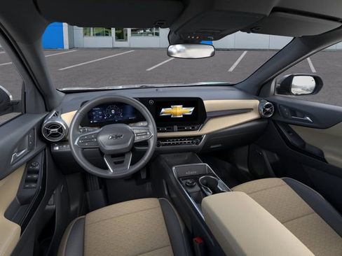 New 2026 Chevrolet Equinox ACTIV w/ LPO, Floor Liner Package AWD/4WD image 15