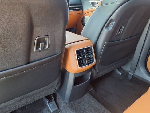 Used 2026 Kia Sportage X-Line w/ X-Line Premium Package AWD/4WD image 18