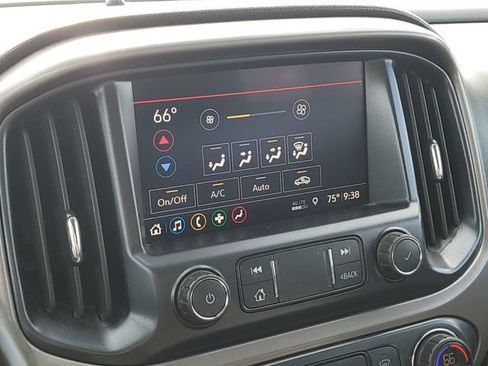 Used 2021 GMC Canyon AT4 w/ Driver Alert Package AWD/4WD image 16