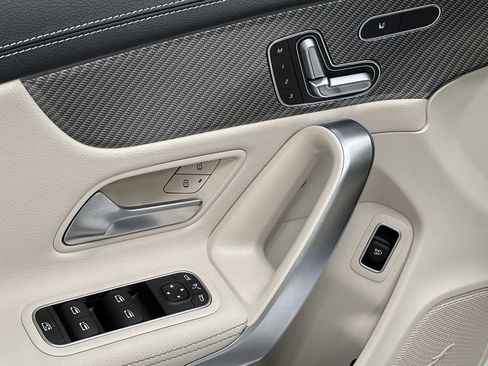 Certified 2025 Mercedes-Benz CLA 250 4MATIC image 11