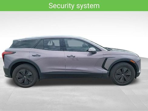 Certified 2024 Chevrolet Blazer EV LT AWD/4WD image 22