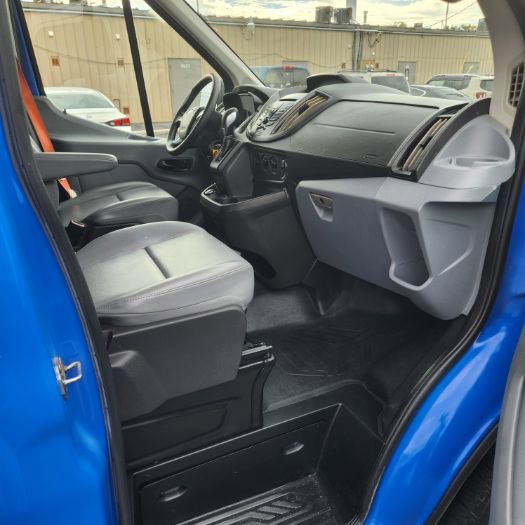 Used 2019 Ford Transit 250 148 Medium Roof RWD image 23