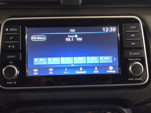 Used 2025 Nissan Versa S w/ Trunk Package FWD image 25