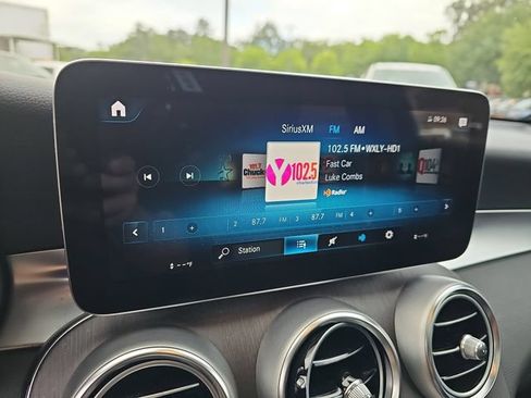 Used 2022 Mercedes-Benz GLC 300 image 46