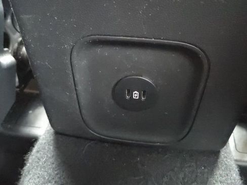 Certified 2024 Ford Escape ST-Line w/ Cold Weather Package image 23