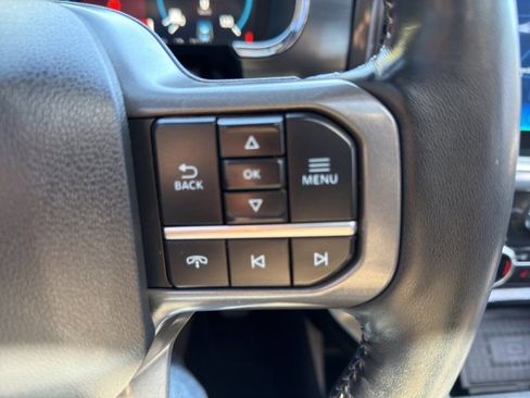 Used 2022 Ford F150 Lariat w/ Equipment Group 502A High AWD/4WD image 26