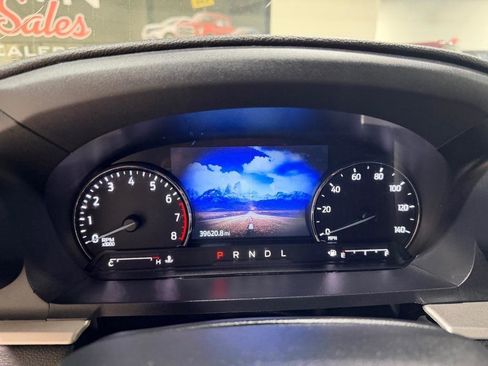 Used 2021 Ford Explorer XLT w/ Equipment Group 202A image 25