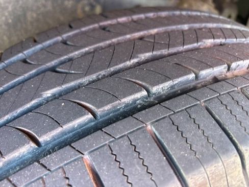 Used 2019 Toyota Tacoma TRD Sport w/ TRD Premium Sport Package image 7