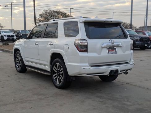 Used 2021 Toyota 4Runner Limited image 7