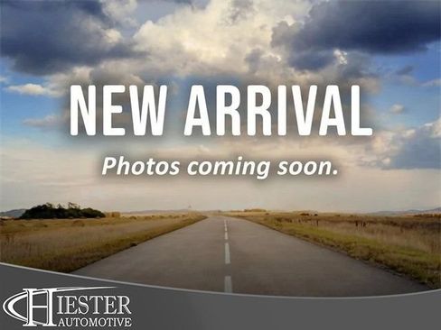 Used 2018 Jeep Compass Latitude w/ Popular Equipment Group FWD image 2