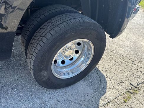 Used 2018 RAM 3500 Laramie image 9