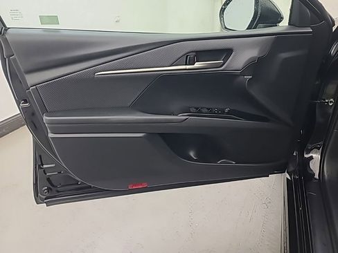 Used 2025 Toyota Camry SE FWD image 22