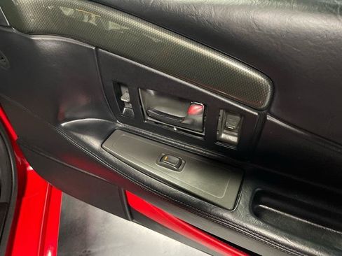 Used 2002 Cadillac Eldorado Collector's Edition image 36