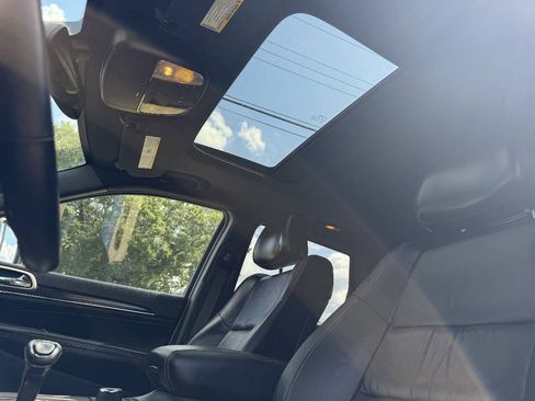 Used 2014 Jeep Grand Cherokee Limited AWD/4WD image 11