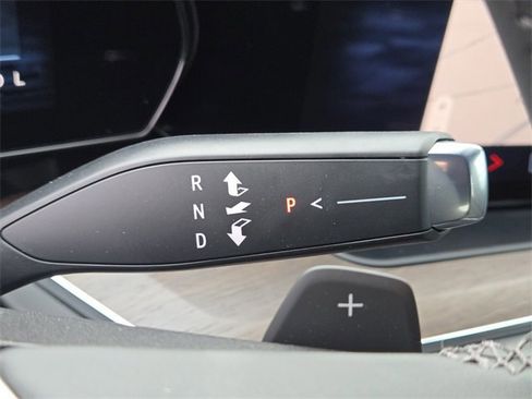 New 2026 Chevrolet Suburban High Country image 16