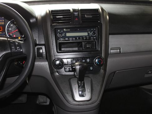 Used 2011 Honda CR-V LX image 16