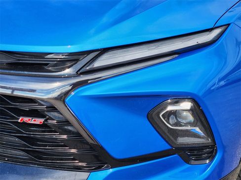 Certified 2024 Chevrolet Blazer RS w/ Driver Confidence II Package image 9